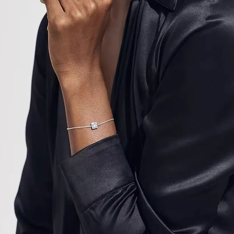 De Beers 18kt White Gold Aura Princess cut Diamond Bracelet-2