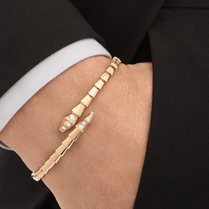 BVLGARI 18K Gold Bangles Women's Gold-2