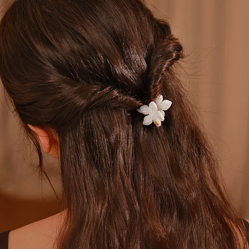 EVITA PERONI Acetate Plate Hair Clips Women's White-2