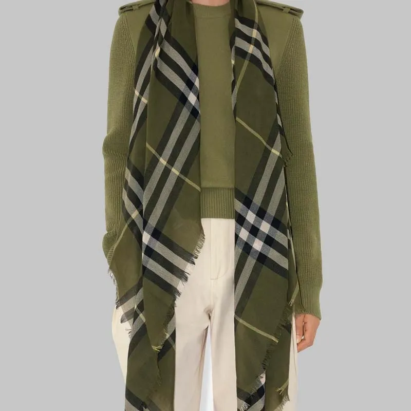 Burberry Knit Scarves Women's Green-2