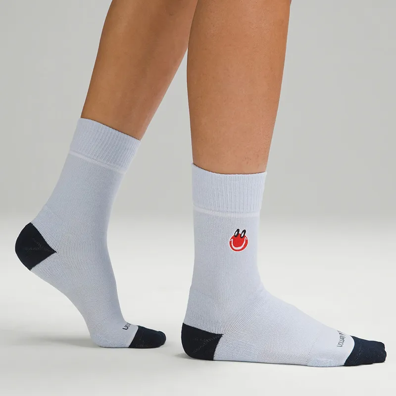 Lululemon TerryToe™ Daily Stride Mid-Calf Socks Women's 1 Pack Linen Blue/Marine Blue-2