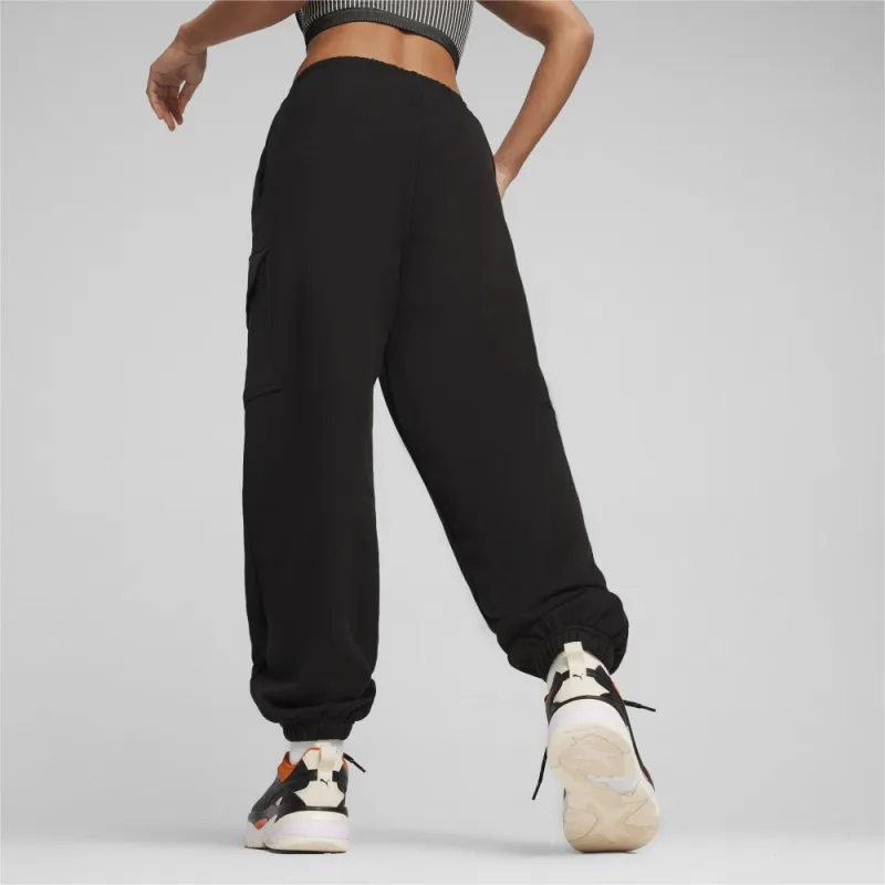 PUMA DARE TO RELAXED CARGO SWEATPANTS Casual Pants Women's Black-3