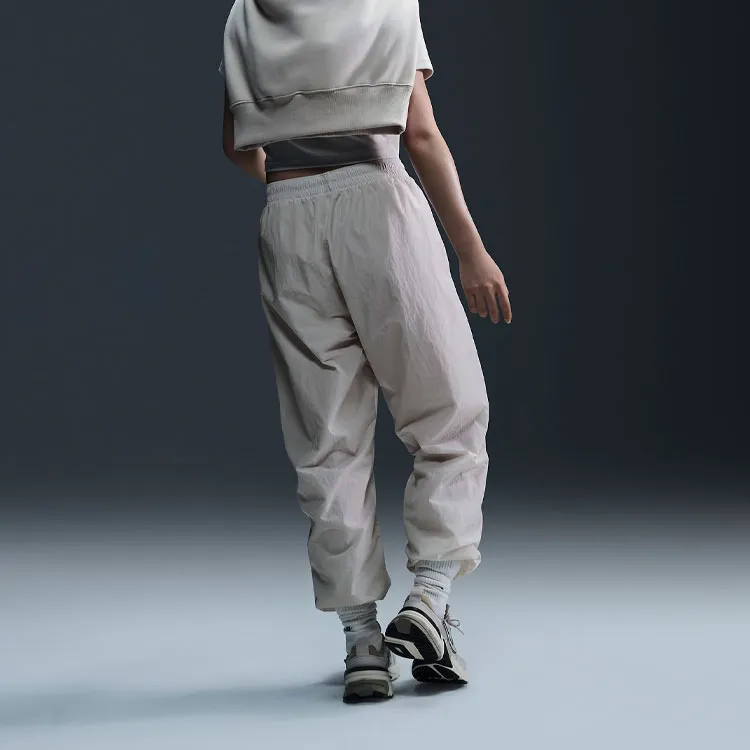 Nike Sportswear Essential Women's Mid Rise Oversized Woven Joggers-2