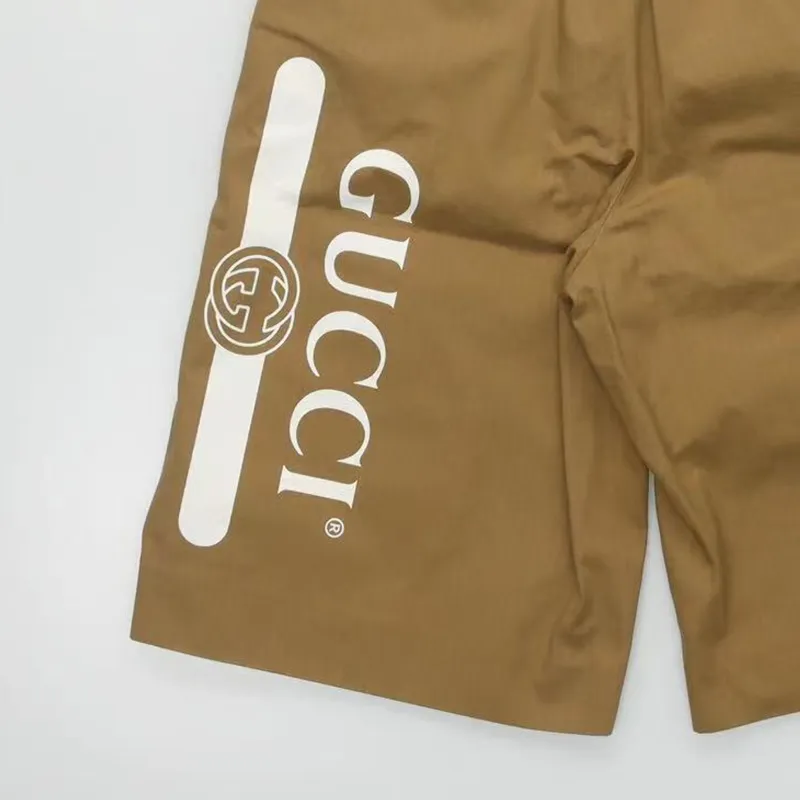 GUCCI Casual Shorts Men Brown-4