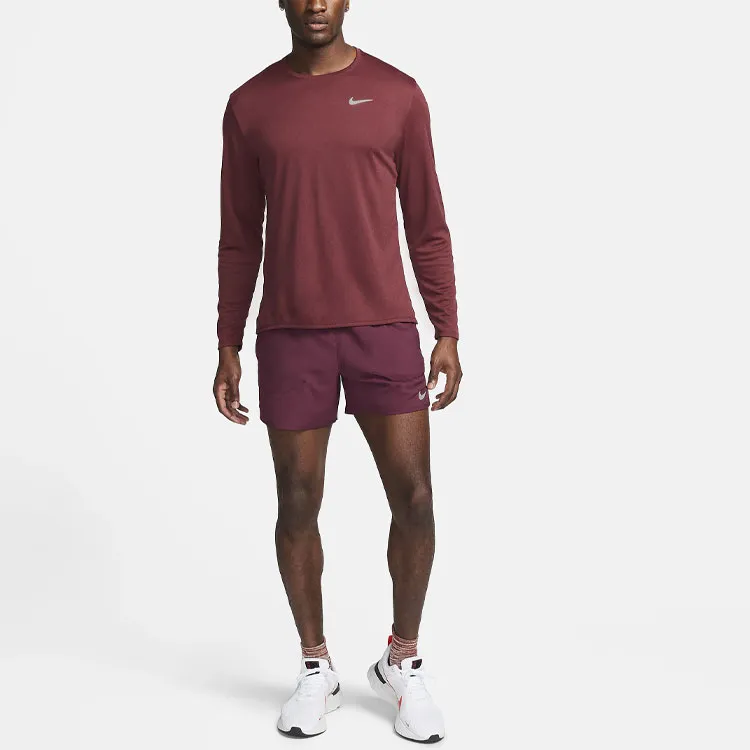 Nike MILER T-Shirts Men Burgundy-2