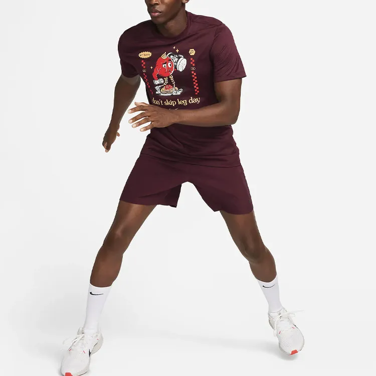 Nike Casual Shorts Men Burgundy-1