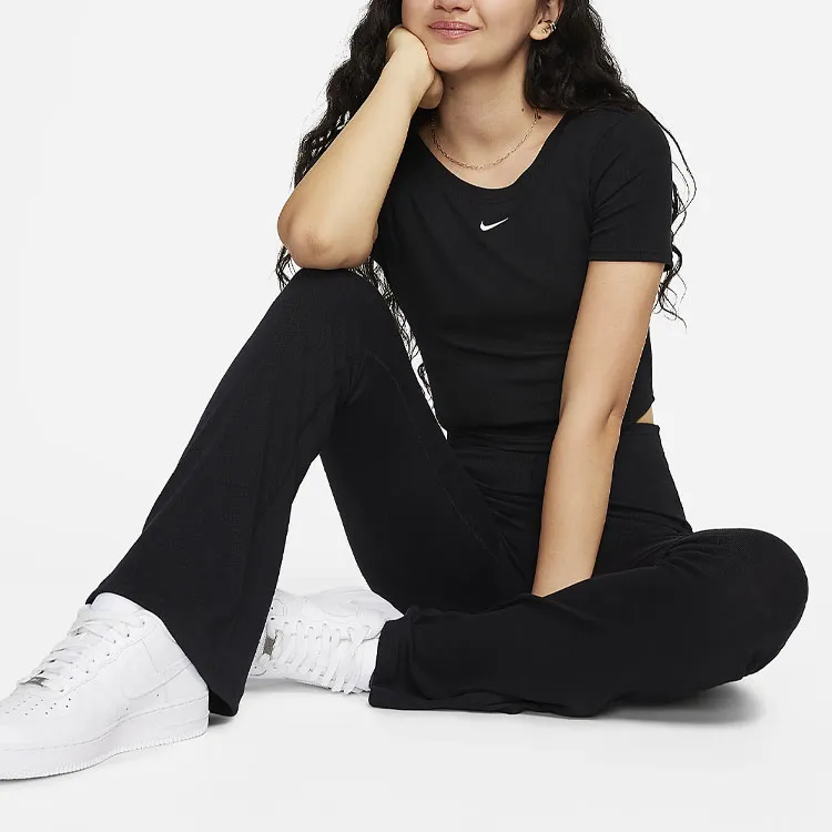 Nike Sportswear Chill Knit T-Shirt Women's Black-2