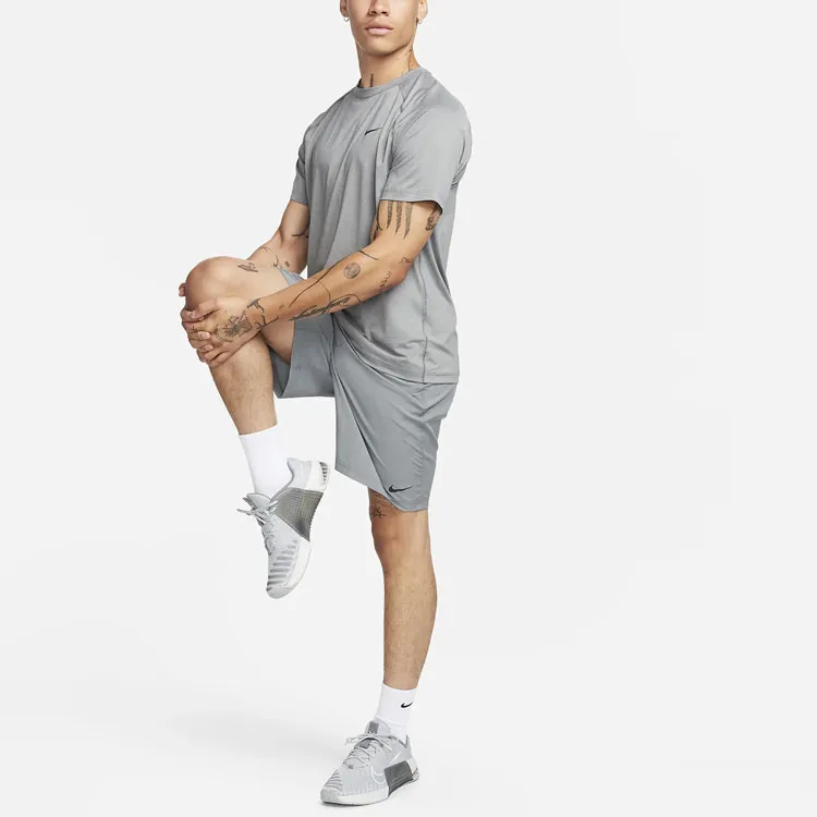 Nike Form Men's Dri FIT 9' Unlined Versatile Shorts-1