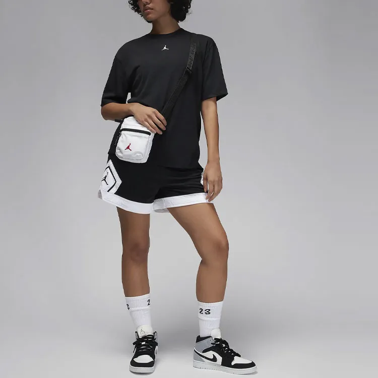JORDAN Sport Women's Diamond Short Sleeve Top-2