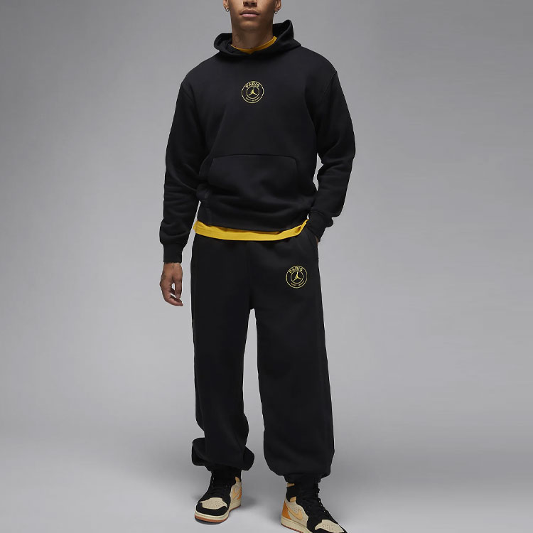 JORDAN Paris Saint-Germain Strike Third Knitted Sweatpants