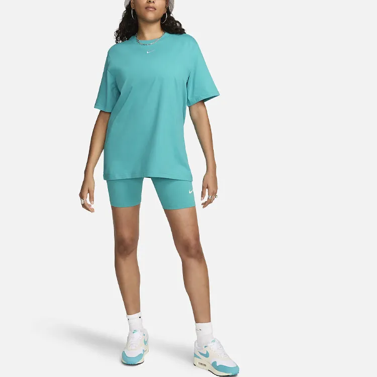 Nike Sportswear Classic Women's High-Waisted 8' Biker Shorts-2