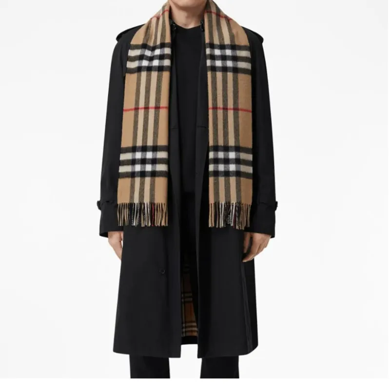 Burberry The Classic Check Cashmere Scarf-2