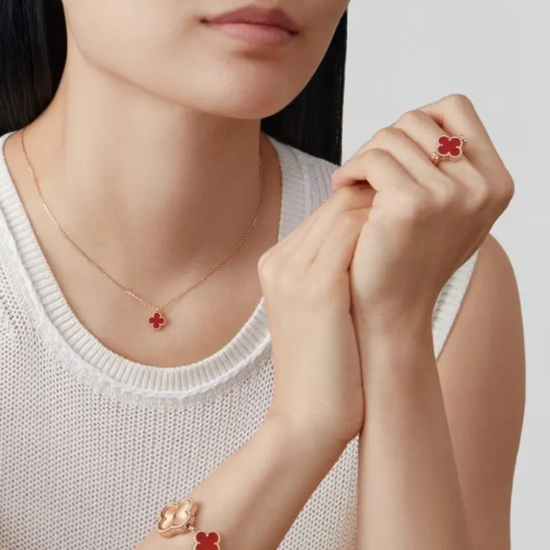 Van Cleef & Arpels 18K Rose Gold Necklaces Women's Red-3