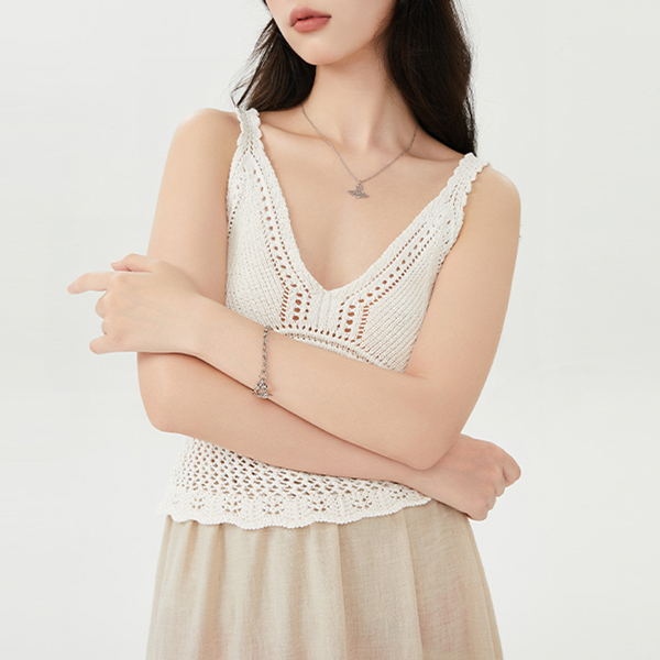 新品タグ付き　MOUSSY BEP OG ラインストーン　WHITE 47/フォーティーセブン」TOKYO HOT RAMEN CLEAN UP MF White