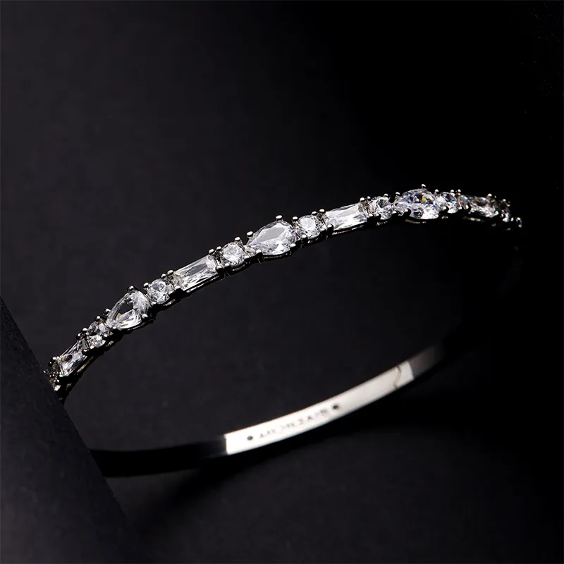 Givenchy Crystal, Metal Bangles Unisex White-3