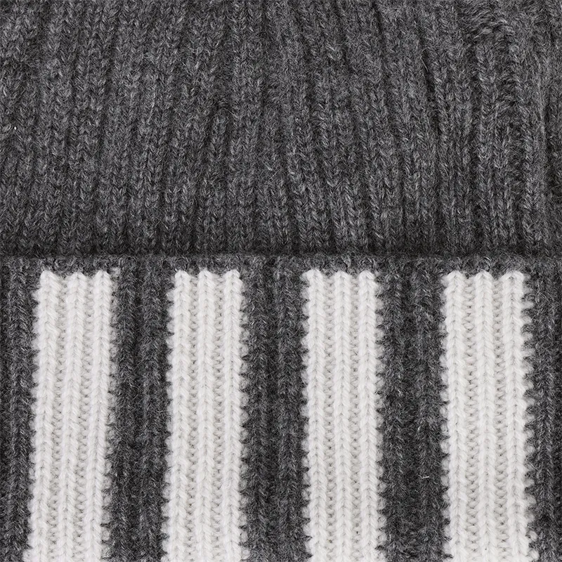 THOM BROWNE 4 Bar Knitted Beanie-3