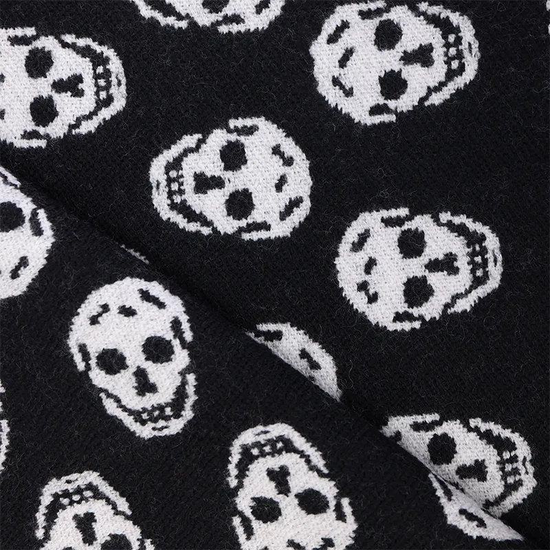 Alexander McQueen Allover Skull Intarsia Scarf-2