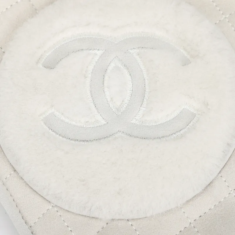 CHANEL Wool Trapper Hats Unisex White-4