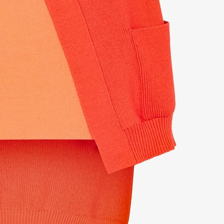 FENDI Double Layer Short Fitted Skirt-4