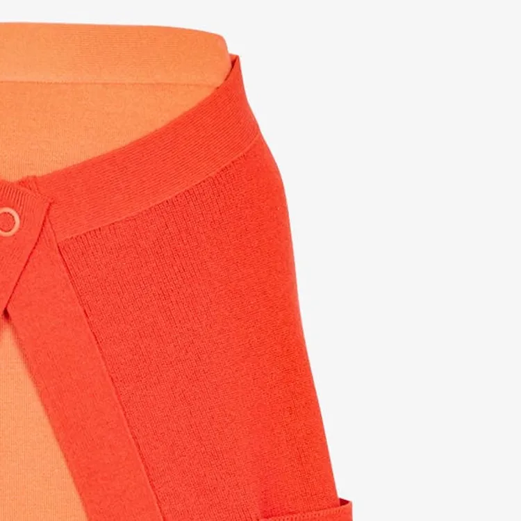 FENDI Double Layer Short Fitted Skirt-3