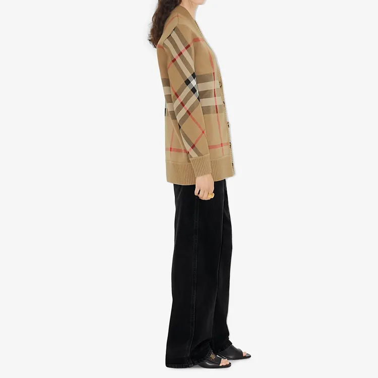 Burberry Vintage Check V neck Cardigan-4