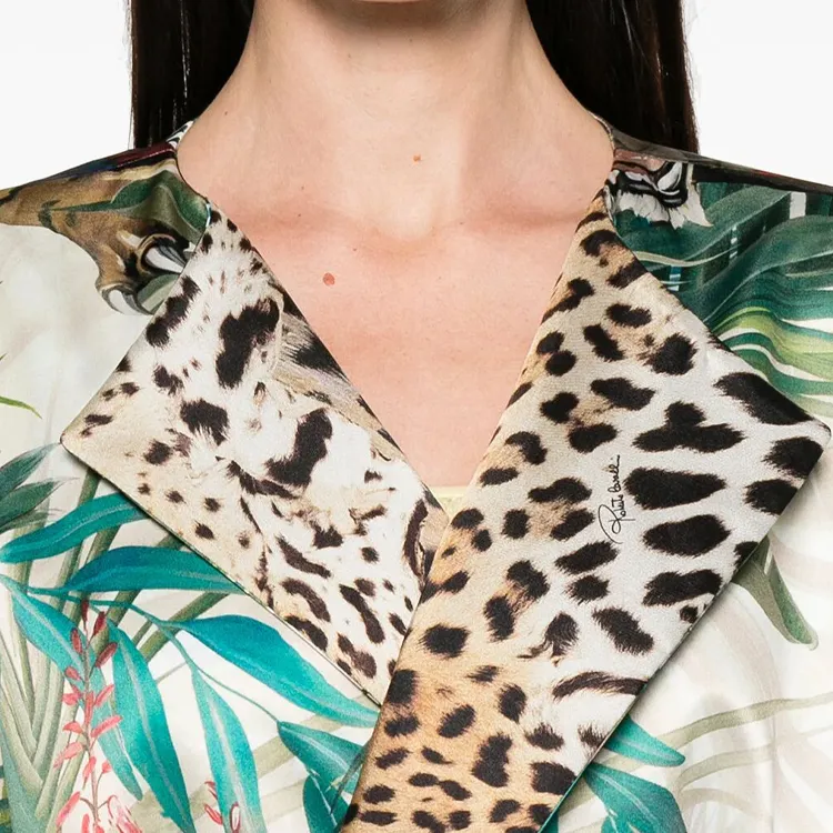 Roberto Cavalli Jungle print Belted Coat-5