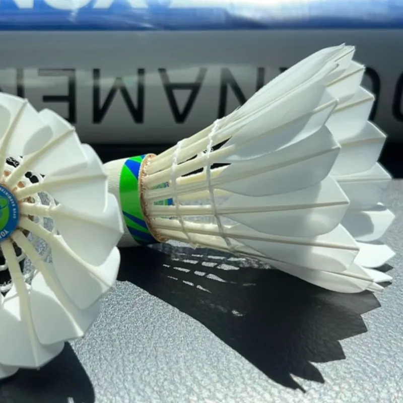 YONEX Goose Feather Shuttlecock 12 Pack Goose Feather Shuttlecocks-2