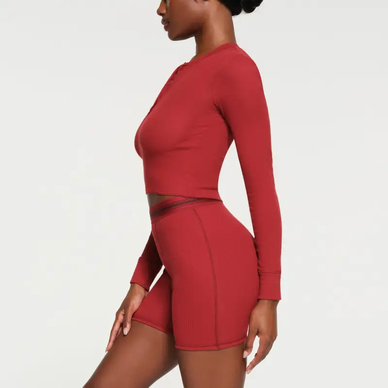 Skims Skims FW23 COTTON RIB LONG SLEEVE CROP HENLEY Crop Tops Women's BRICK MULTI/Brick Red-1