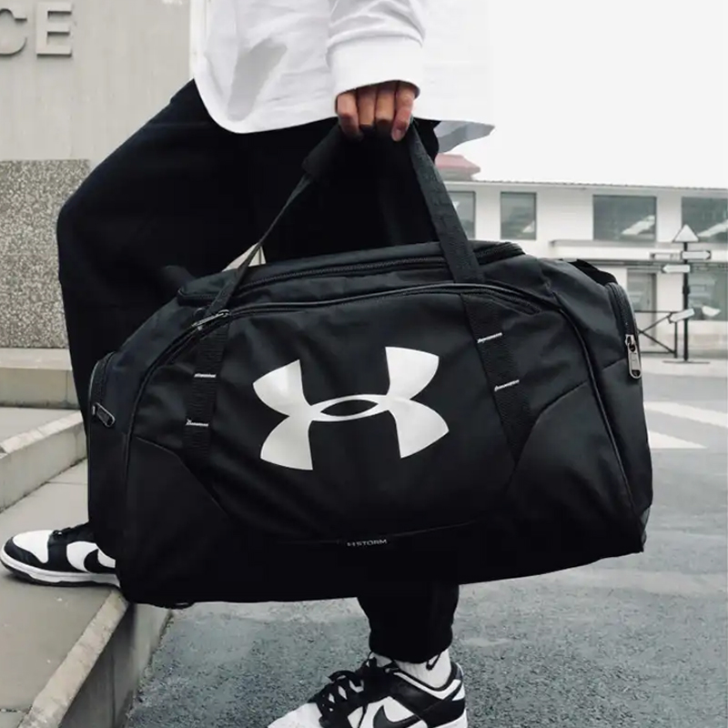 Under Armour Travel Bags Black - POIZON