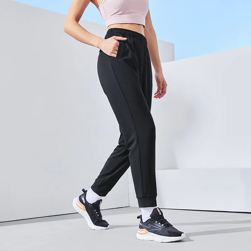 Erke Knitted Sports Pants Women's Jet Black-2