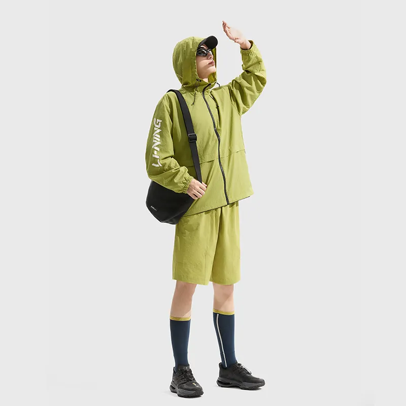 LiNing Fitness Series Breathable And Waterproof Sun Protection Clothing Men's Water Moss Green-2