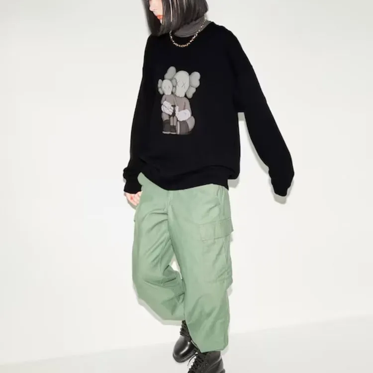 Kaws X UNIQLO Kaws Co Branded Collection Sweatshirts Unisex Black-4