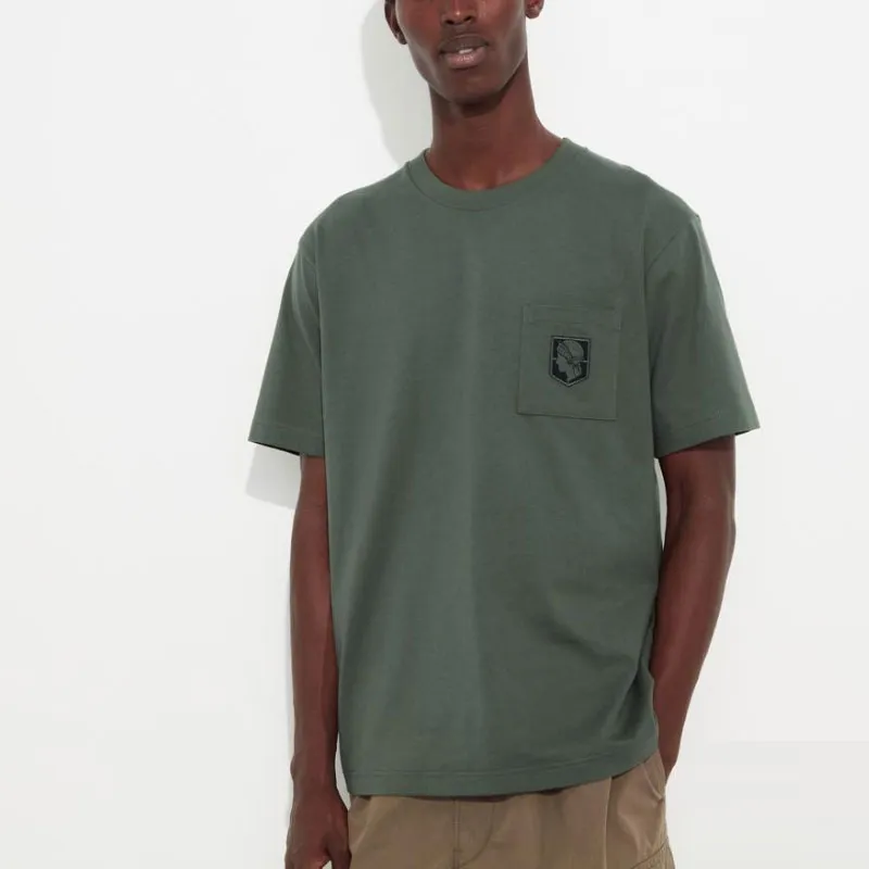 UNIQLO Uniqlo X Attack On Titan FW23 T Shirt Unisex Green-2