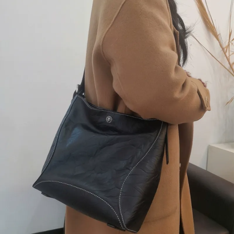 BAMPO Cow Leather Tote Bag Shopping Bag Shoulder Bags Large Size Women's Black-4