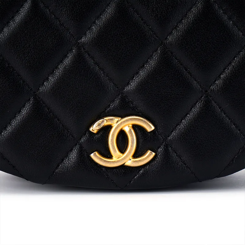 CHANEL Sheepskin One Shoulder Crossbody Clutch Women's Black-4