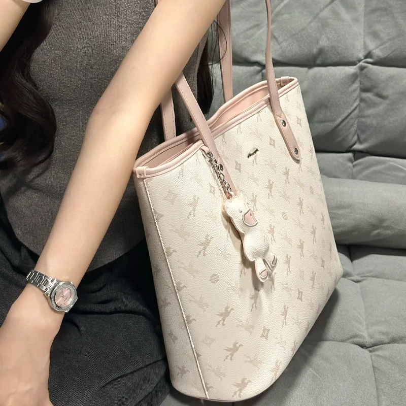 NUCELLE PVC Shoulder Bag Tote Shoulder Bag Regular Women's Peach Pink-10