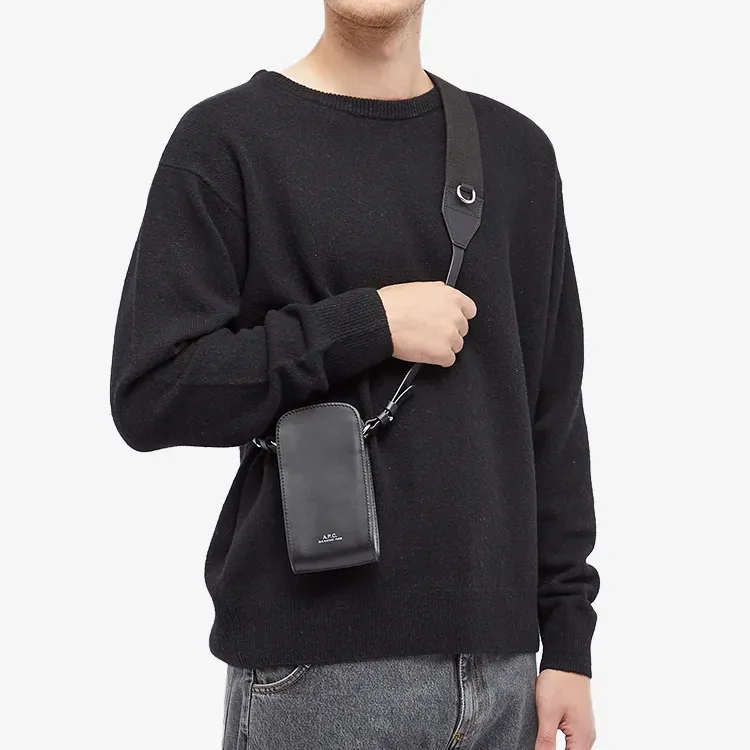 A.P.C Leather Shoulder Bag Men's Black-3
