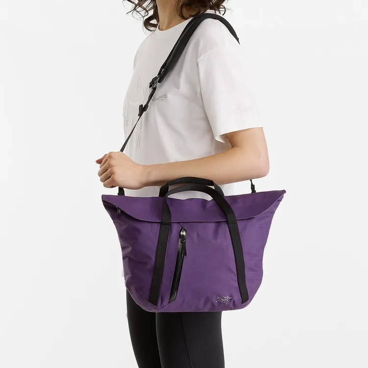 Arcteryx GRANVILLE Nylon Fabric Messenger Bag, Handbag, Shoulder Bag, Crossbody Bag Regular Unisex Purple-5