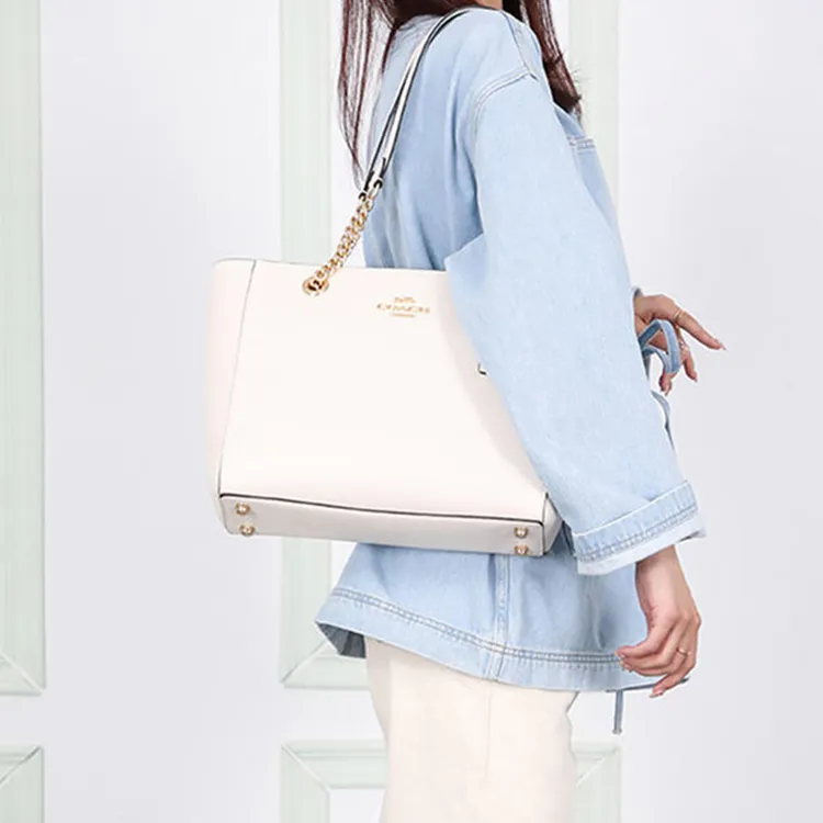 COACH Marlie Pebbled Leather Tote Bag, Shopping Bag, Shoulder Bag, Handbag Large Size Women's White-4