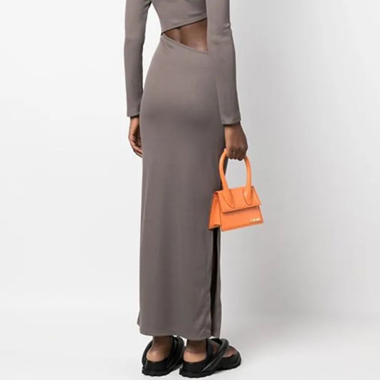 Jacquemus Le Chiquito Moyen Tote Bag-3