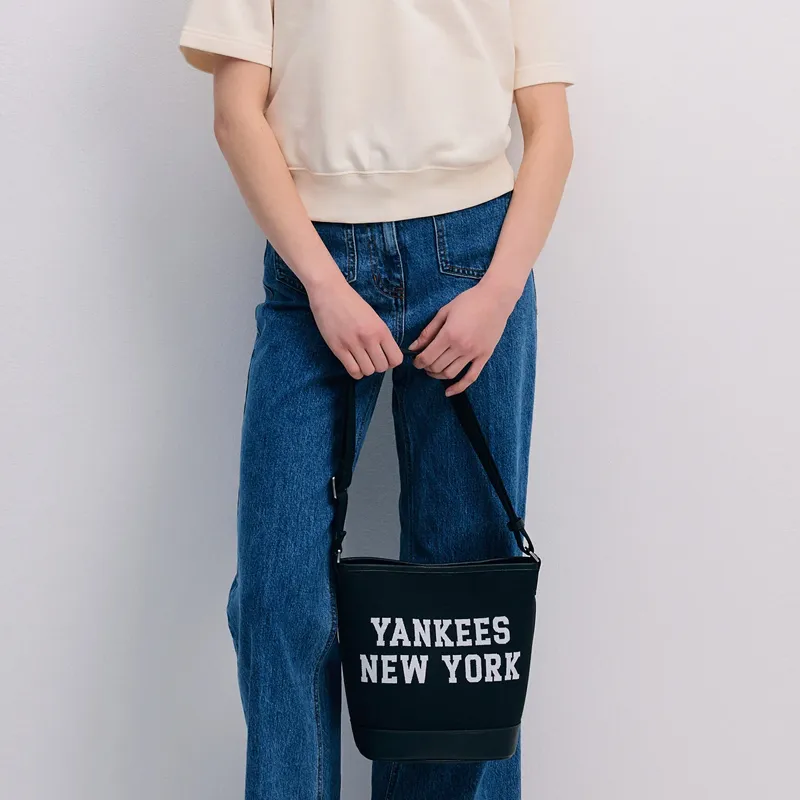 MLB Cotton Blended With Polyester Bucket Bags Shoulder Bag Crossbody Bag Handbag Regular Unisex Black-6