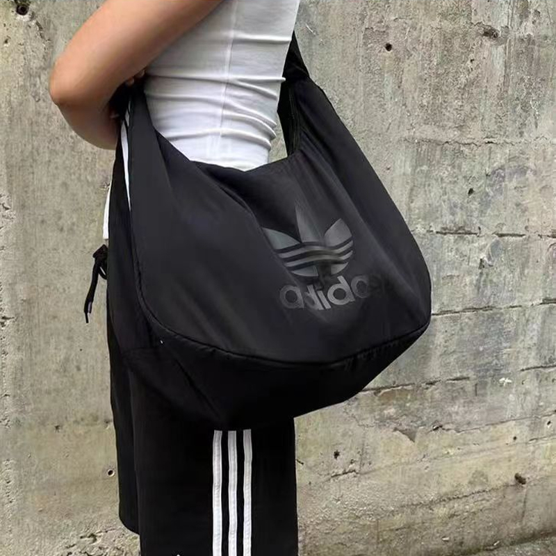 Beg adidas perempuan online