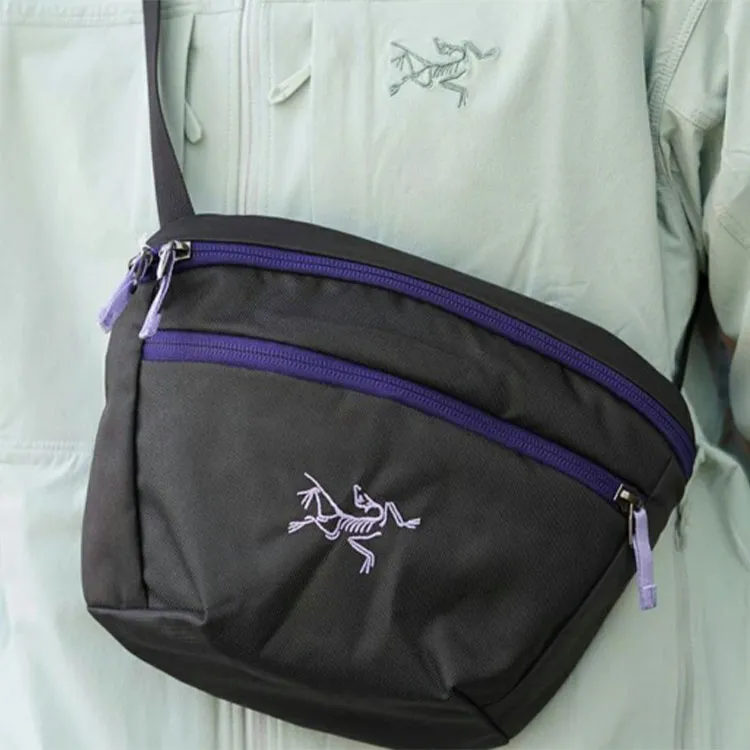 Arcteryx Mantis 2 Polyester One Shoulder Crossbody Fanny Pack Large Size Unisex Black & Purple-4
