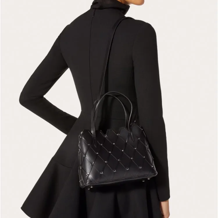 Valentino ROCKSTUD Leather Tote Bag Shopping Bag Crossbody One Shoulder Handbags Women's Black-4