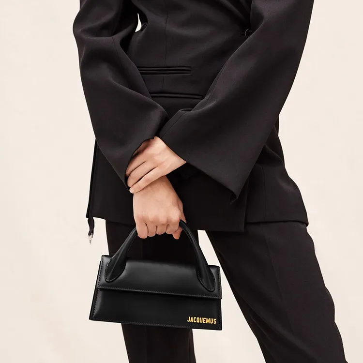 Jacquemus Leather Clutch Women's Black-3
