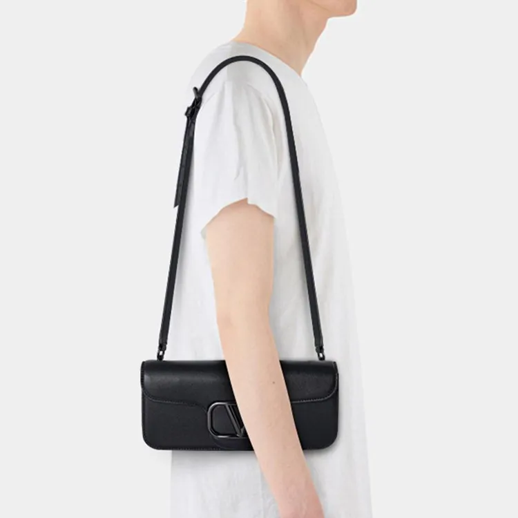 Valentino Calfskin Messenger Bag Crossbody Bag Shoulder Bag Men's Black-4