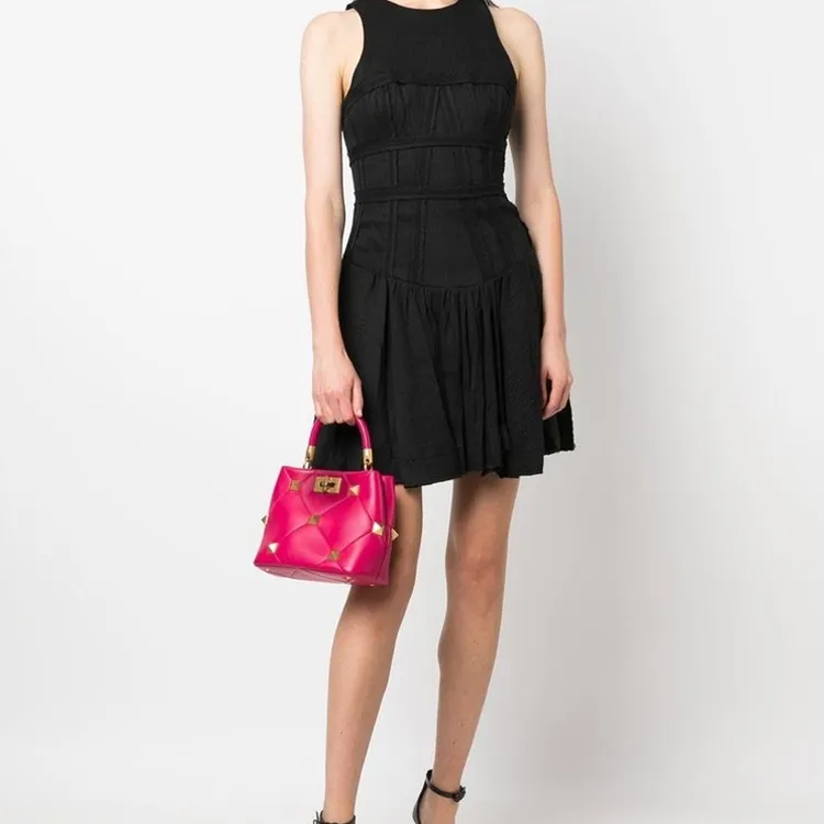 Valentino Roman Stud Leather Shoulder Bag Crossbody Bag Handbag Small Size Women's Fuchsia-4