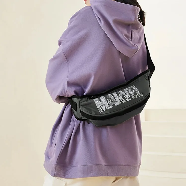 LiNing MARVEL Collaboration Fabric Shoulder Bag, Crossbody Bag, Fanny Pack Regular Unisex Black-4