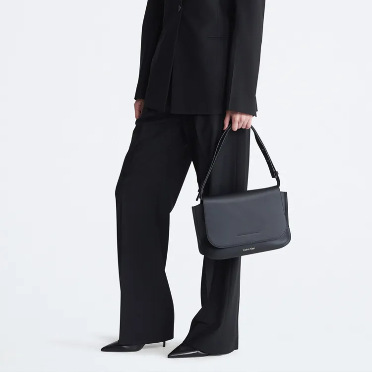 CALVIN KLEIN Synthetic Material Crossbody Bag Tubas Women's Space Black-3