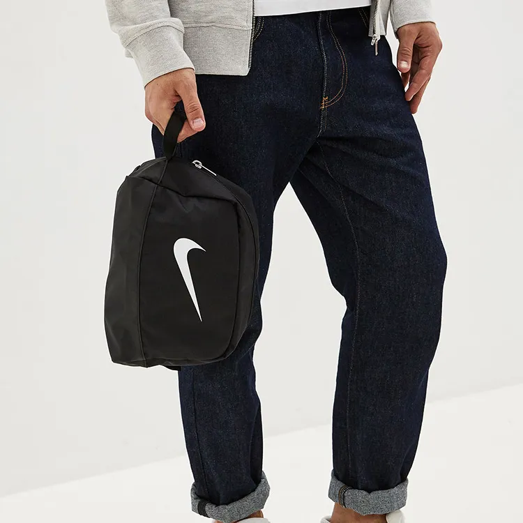 Nike Synthetic Material Polyester Clutches Toiletry Bags Regular Unisex Black-3